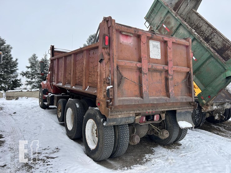 1995-international-4900-image-10