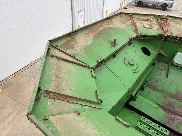 john-deere-2000-image-90