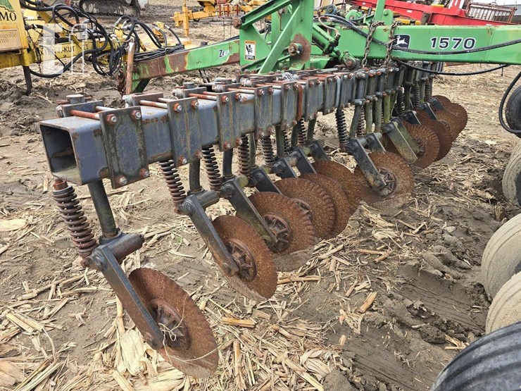 john-deere-1520-image-9