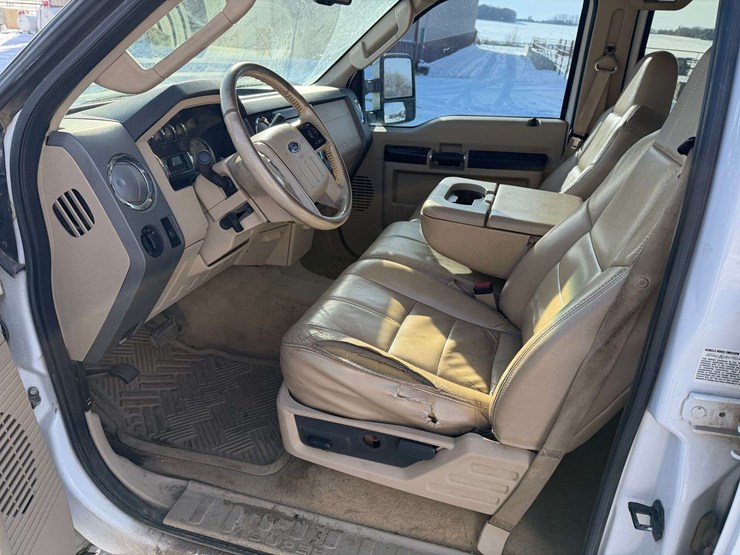 2008-ford-f350-image-36