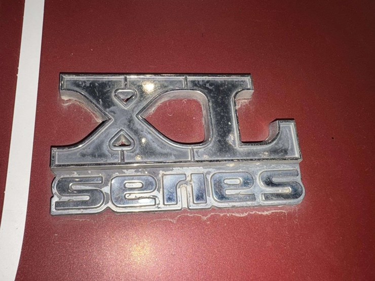 1983-international-co9670-cabover-semi-tractor,-xl-series,-400-cummins,-13-speed,-11r24.5-rears-on-s-image-46