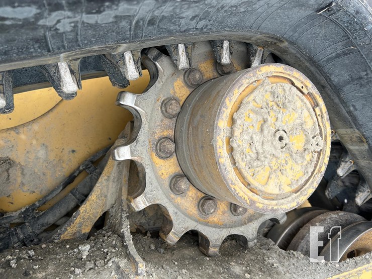 2016-caterpillar-259d-image-10