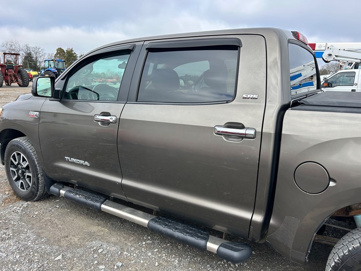 toyota-tundra-image-7