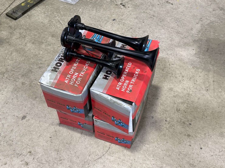 4-truck-airhorns-still-in-the-box,-buying-all-for-one-money-image-2