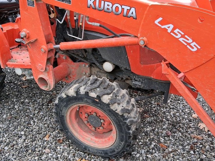 kubota-l3901-image-37