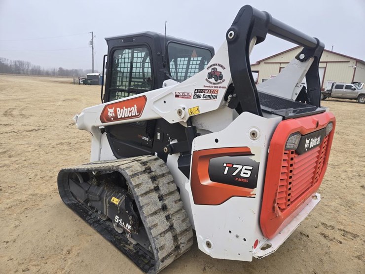 bobcat-t76-image-12