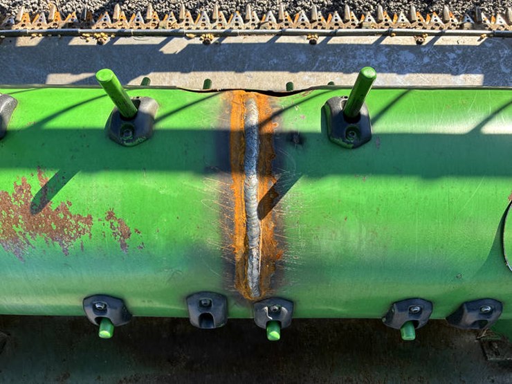 2004-john-deere-630f-image-14