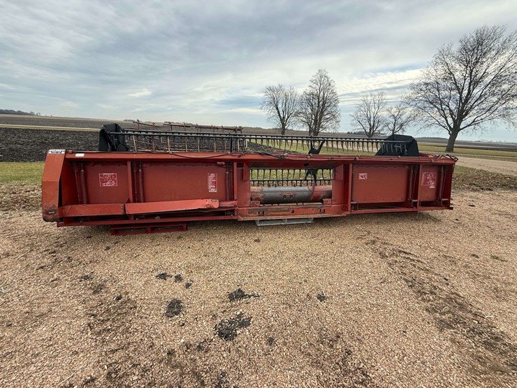 international-820-image-6