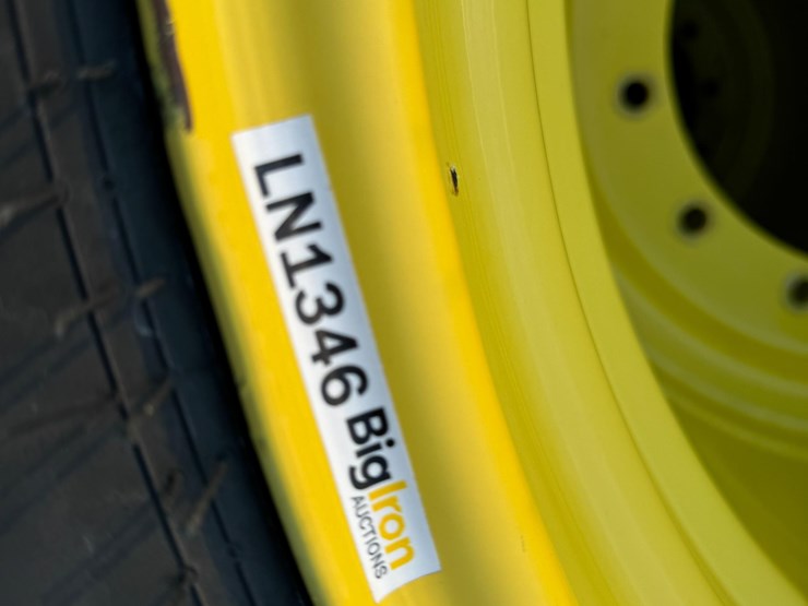 lsw-tires-&-rims-for-jd-8r-tractor-image-14