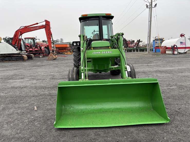 john-deere-2550-image-25