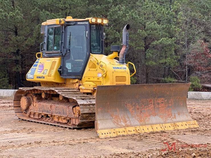 komatsu-d51pxi-24-image-1