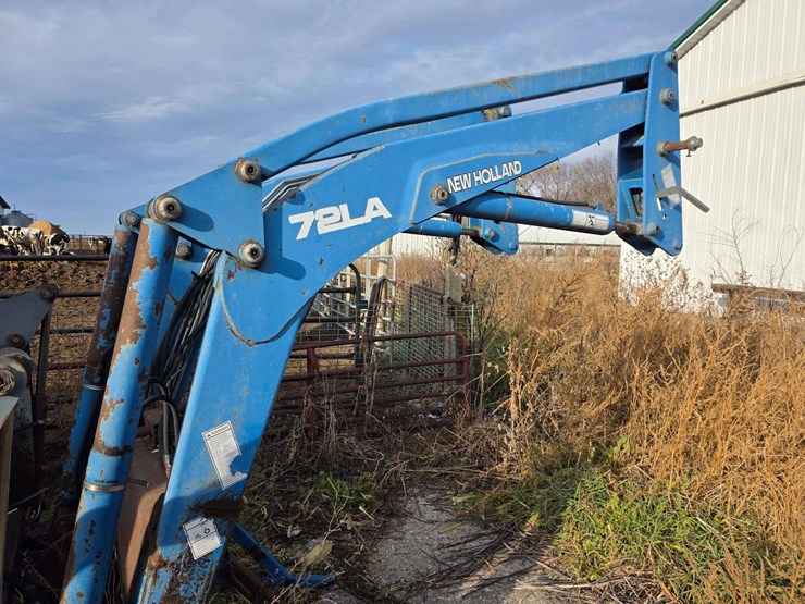new-holland-72la-image-9