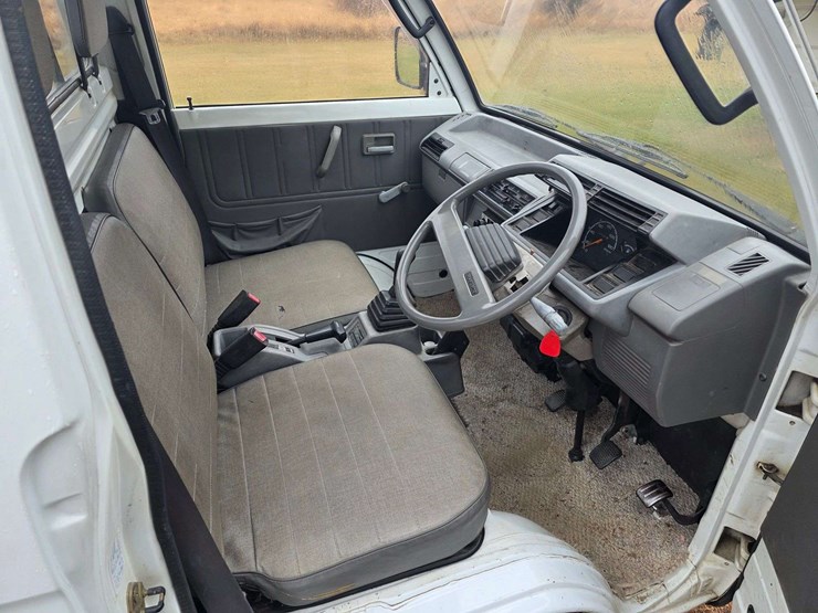 suzuki-carry-image-25