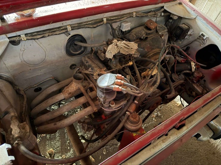 1970-fiat-spider-convertible,-non-running,-turns-over,-with-title-and-books-image-8