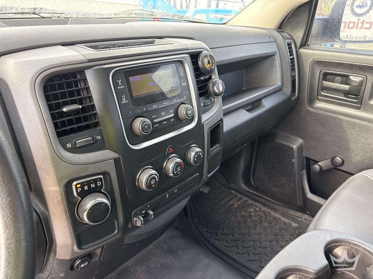 2014-dodge-ram-1500-image-17