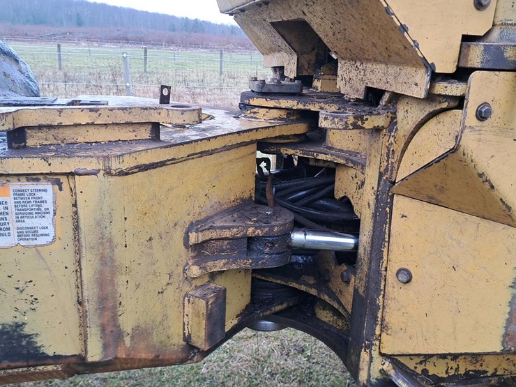 caterpillar-525b-image-21