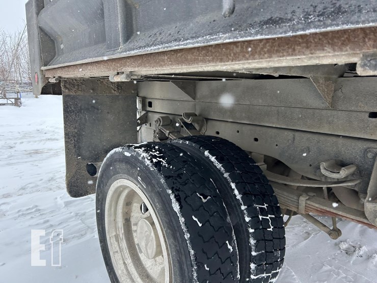 ford-f550-xl-image-55