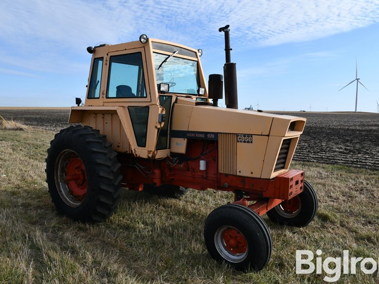 1970-case-970-2wd-tractor-image-3