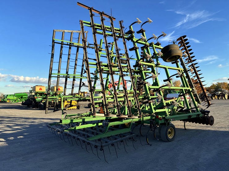 john-deere-726-image-38