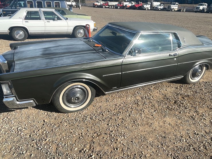 #1202-•-1969-lincoln-mark-3-continental-**must-be-trailered**(has-mn-title)-image-2