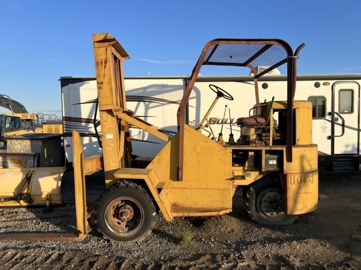 ross-10h-forklift-image-6