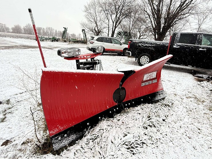 western-v-snow-plow,-8’6”,-right-or-left-swing,-scoop-or-v-plow,-comes-with-mounting-brackets-to-fit-image-4