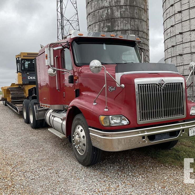 2003 INTERNATIONAL 9200