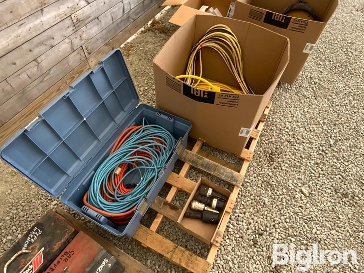 pallet-of-heavy-drop-cords-&-pto-adapters-image-3