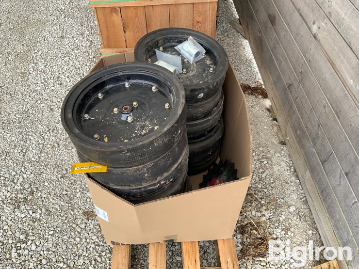 pallet-of-farm-support-image-8