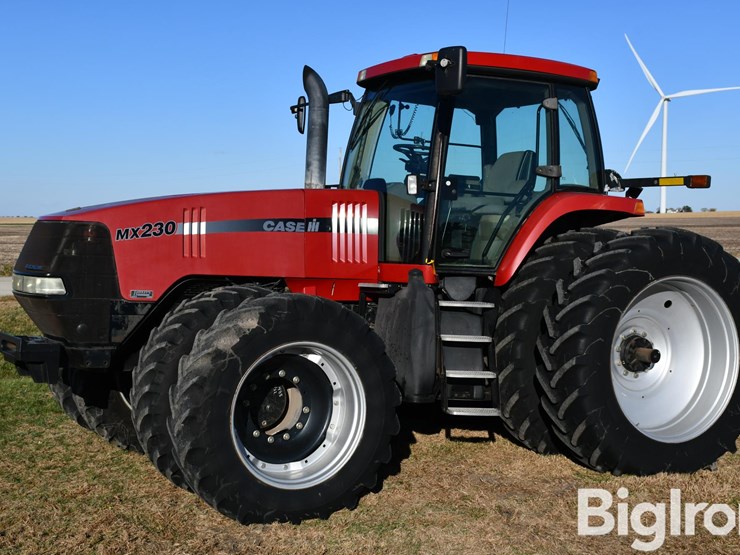 case-ih-mx230-image-1