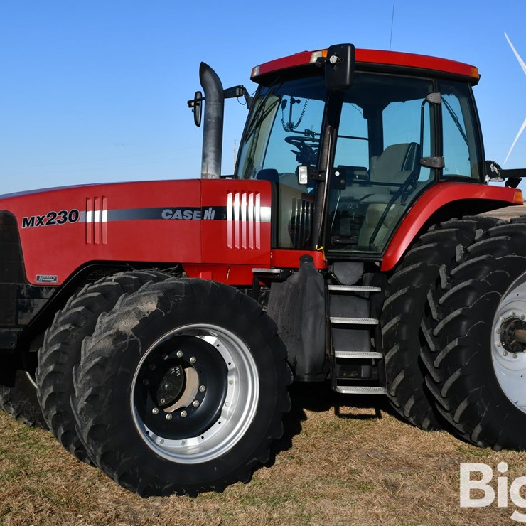 CASE IH MX230
