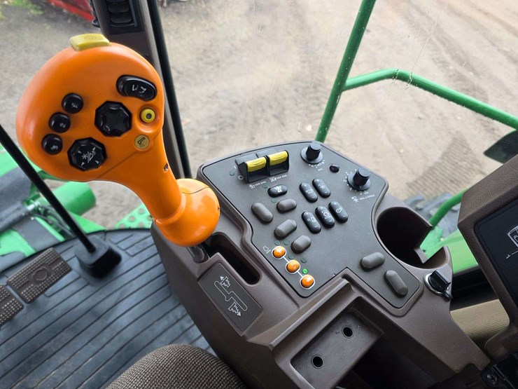 2000-john-deere-9650-sts-image-83