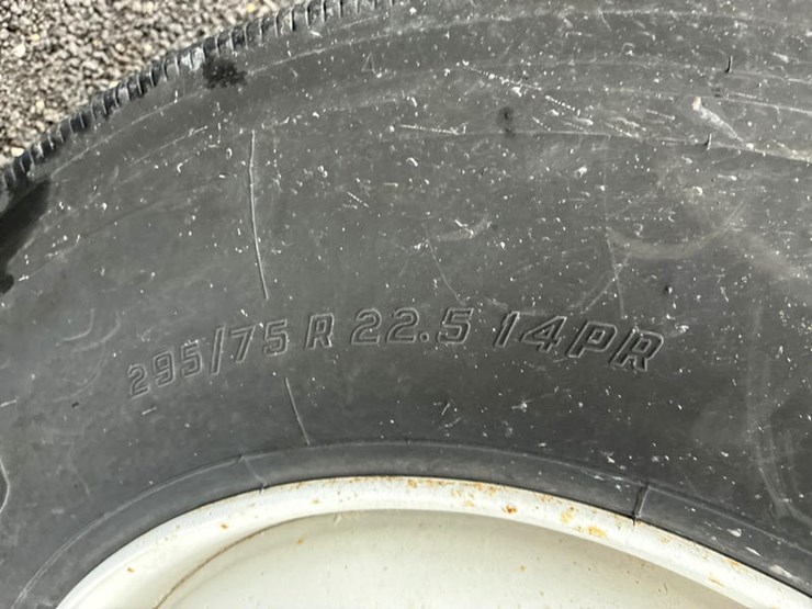 case-ih-8100-image-55