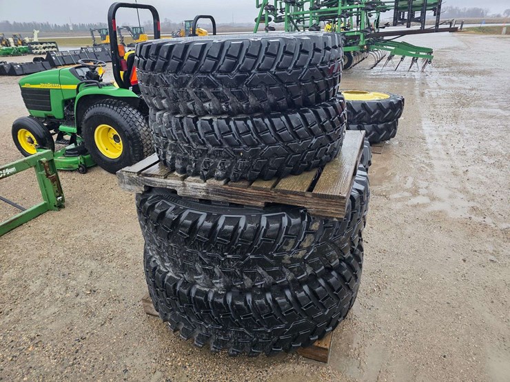 john-deere-5.5-image-2