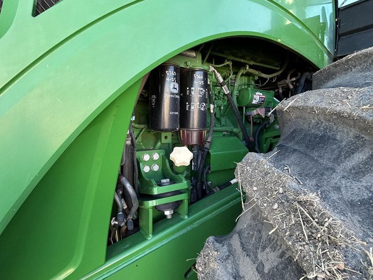 john-deere-9560r-image-23