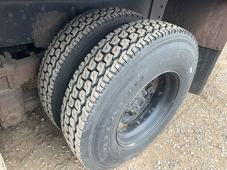 #1134-•-1993-ford-sheetrock-boom-truck-(has-mn-title)-image-16