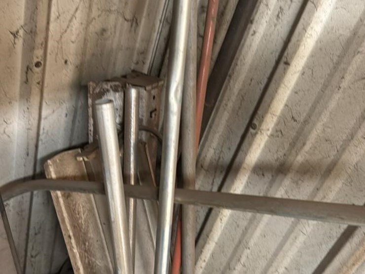 #184-•-contents-of-shelf*-image-9