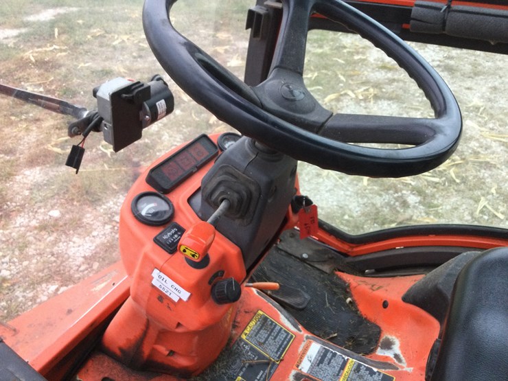 2011-kubota-f3680-image-8