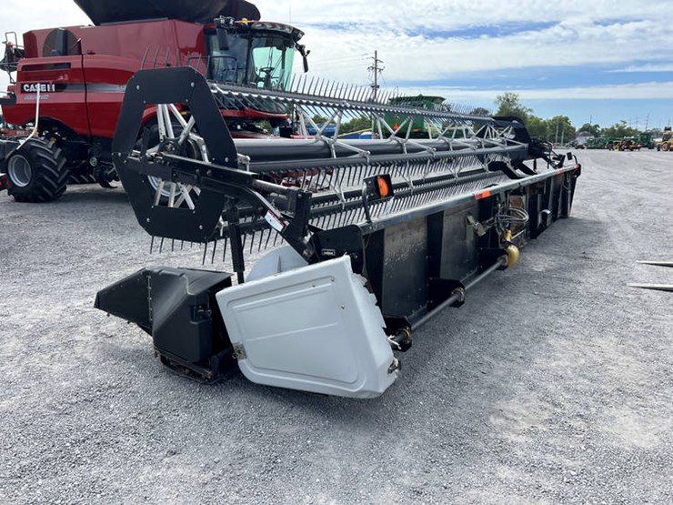 #113999-•-gleaner-bean-head-#30frhp84588-image-3