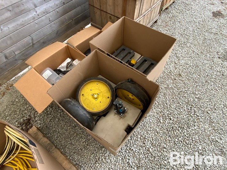 john-deere-7200-image-3