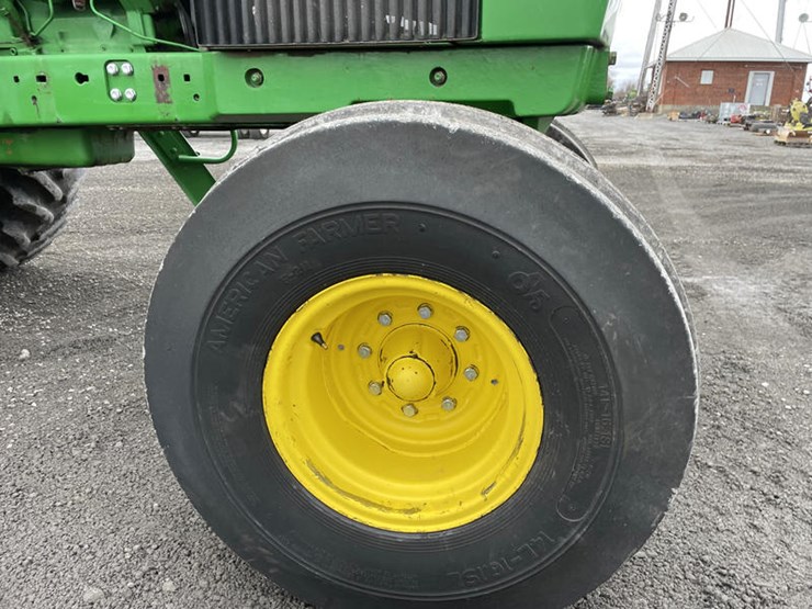john-deere-4640-image-26