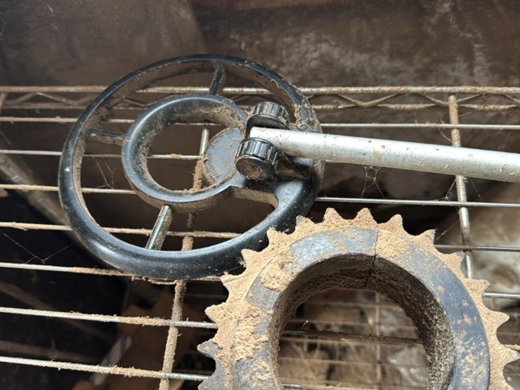 #189-•-miscellaneous-parts-image-5