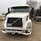 2005-volvo-sleeper-semi,-cummins-isx-engine,-13-speed-eaton-transmission,-wet-kit,-aluminum-front-an-image-4
