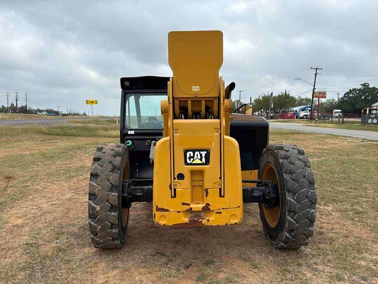 caterpillar-tl1055d-image-5