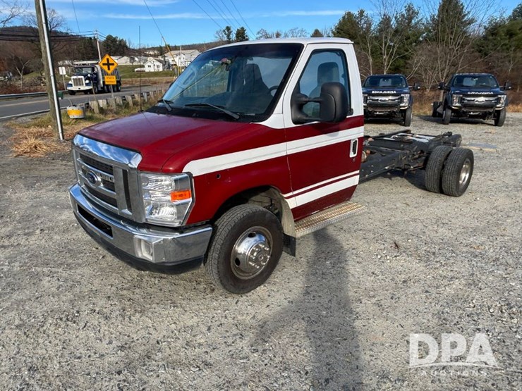 ford-e450-image-12