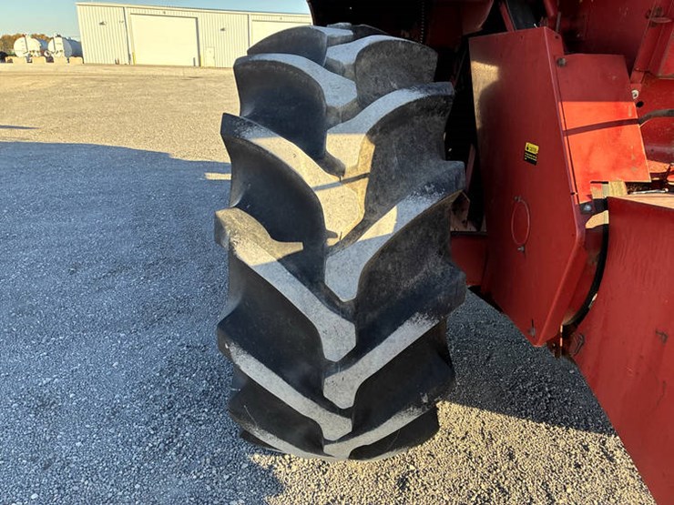 case-ih-1660-image-37