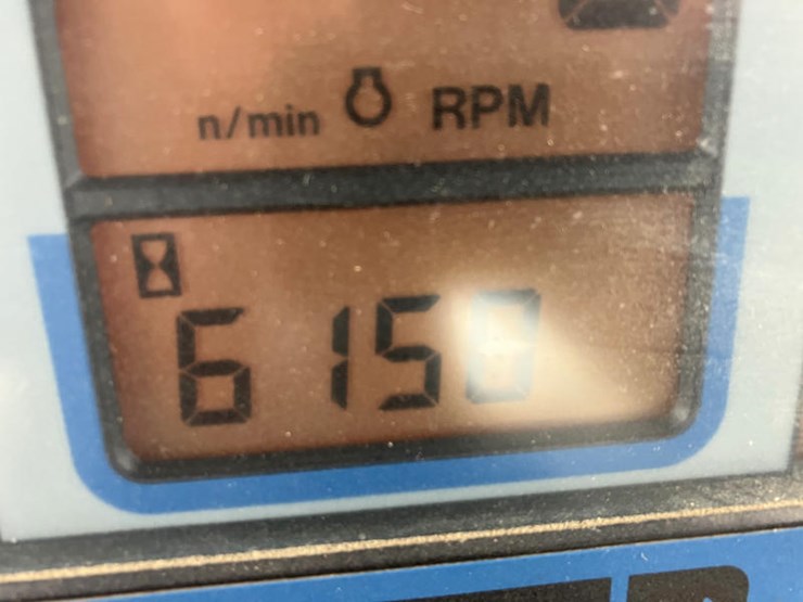 new-holland-8870-image-27