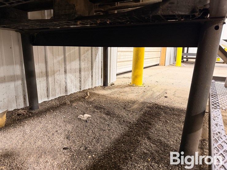 shop-built-3-tank-oil-storage-with-stand-image-9