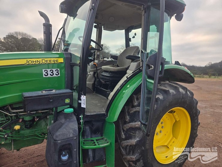 john-deere-5085m-image-17