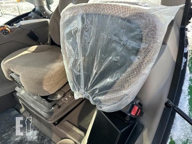 2023-john-deere-6r-155-image-54